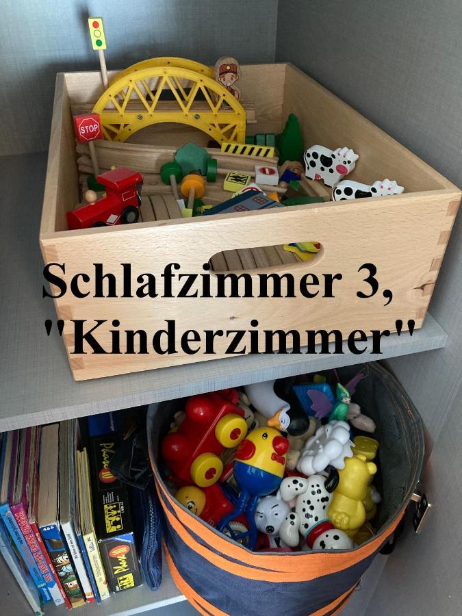 4-Zimmer Kinderfreundliche Ferienwohnung Φριντρισχάφεν Εξωτερικό φωτογραφία